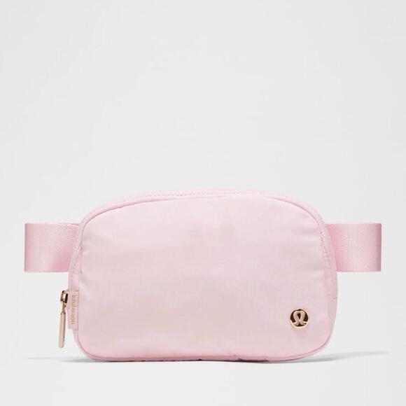 lululemon athletica everywhere belt bag dupe 1L (Tidewater Teal) TikTok found a $14 belt